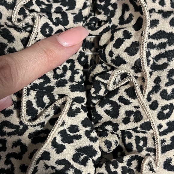 Free People Leopard Print Ruffle Long Sleeve Blouse Large - Picture 8 of 11